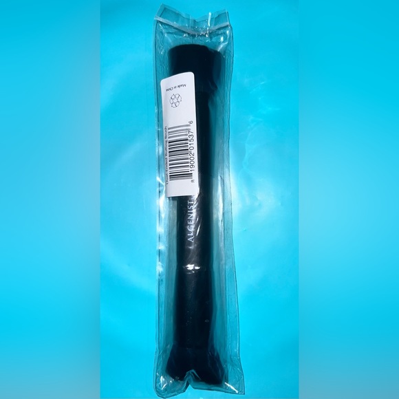 Algenist Reveal Dual Ended Buffing Brush. Thick, Spread, Smooth, Face, Blend - Picture 4 of 6